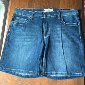 VGS Shorts Women’s Sz 10